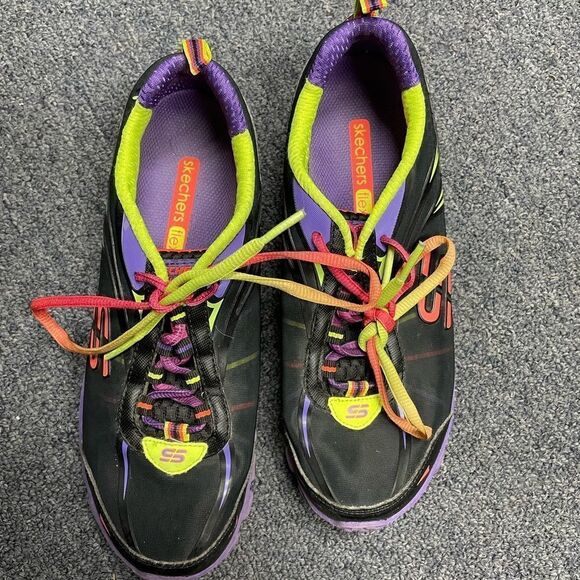 Skecher’s Flex Rainbow Size 6 - Picture 1 of 5
